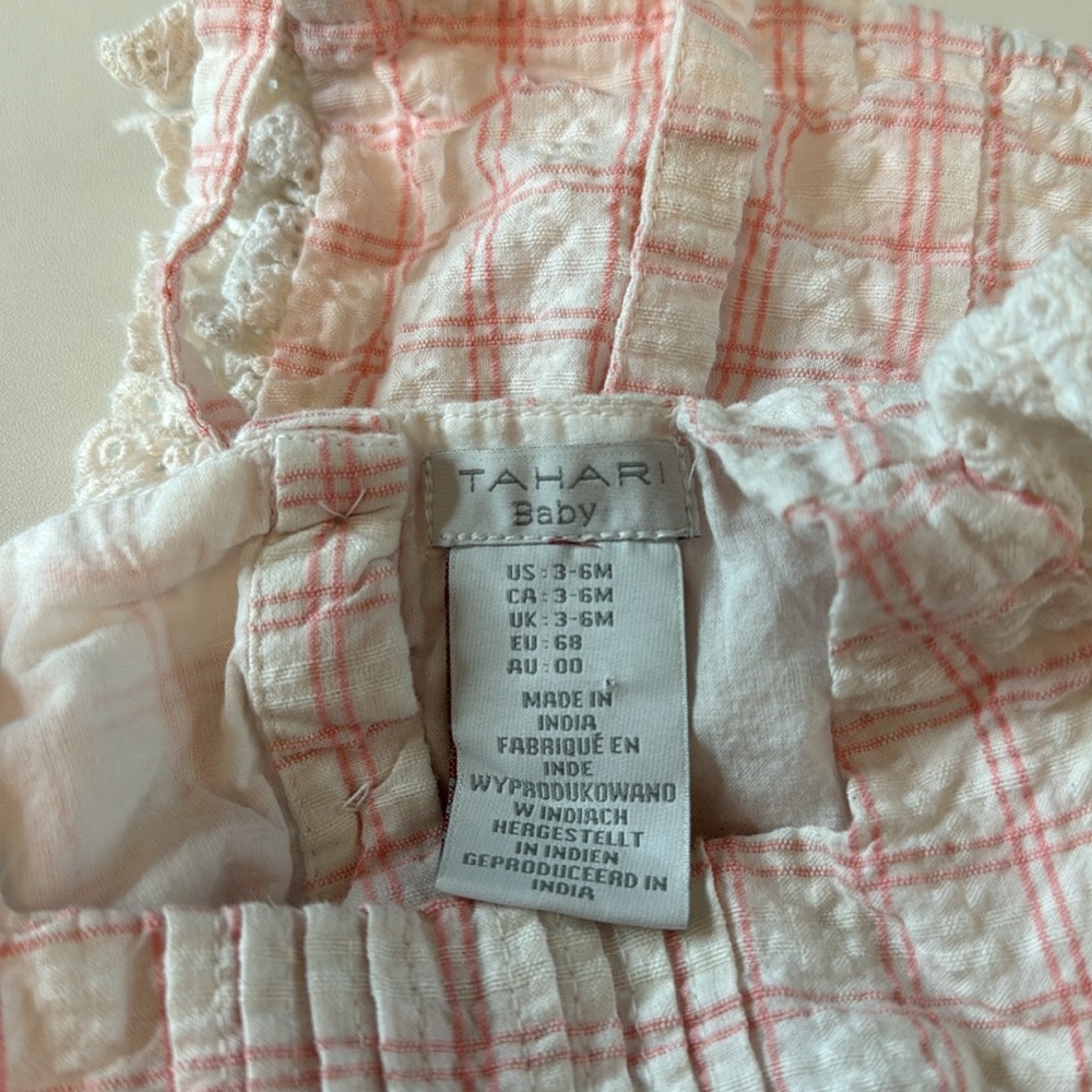 Tabari Baby Pink and White Plaid and Lace Baby Dress with Bonnet Size 3-6M - Picture 5 of 11